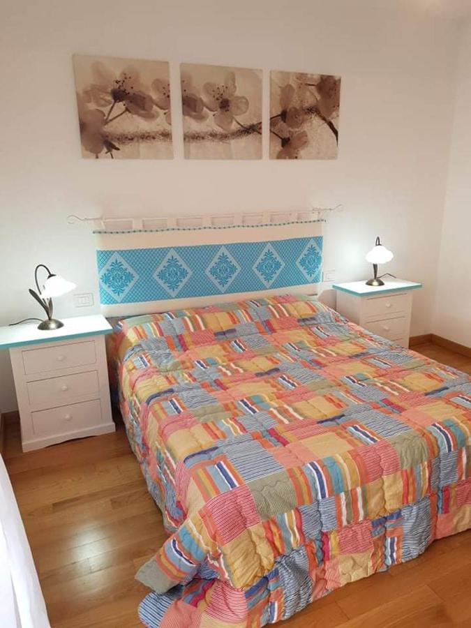 לה מדלנה Sweet Home La Maddalena מראה חיצוני תמונה
